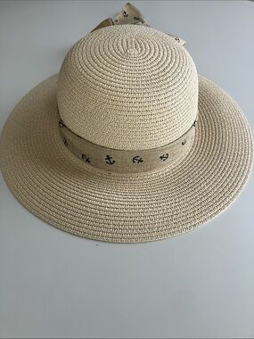 Brand new Aqua di Mare hat